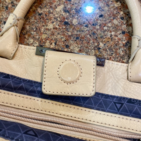 ****PRICE DROP******   EUC BOTKIER CONVERTIBLE LEATHER BAG - Picture 8 of 11